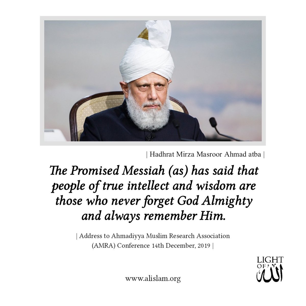 itzanees's tweet photo. #PresentCaliphOfIslam https://t.co/8pRhxLBqYK