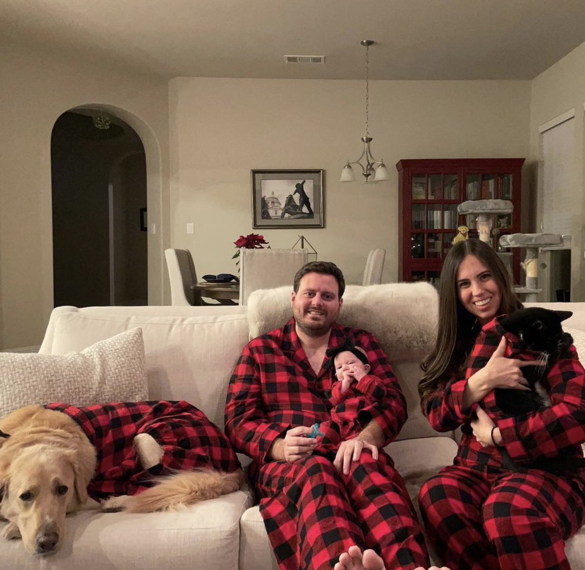 RunwayTalks's tweet photo. Wishing you a very Merry Christmas ! Xoxo Whit &amp; Liz🎄❤️ #RWCT #runwaywalkscurrenttalks #fashionpodcast #fashionlovers #highfashion https://t.co/4G1vrcRA61