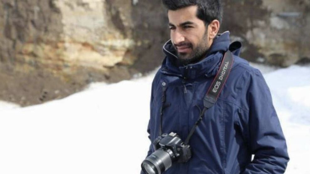 My thoughts on this  #ChristmasDay is with  #NedimTürfent, a Turkish journalist and poet. He was arrested on 12 May 2016 and was sentenced to 8 years 9 months in prison. His conviction is based on forced confessions  #FreeNedimTürfent  #Journalismisnotacrime