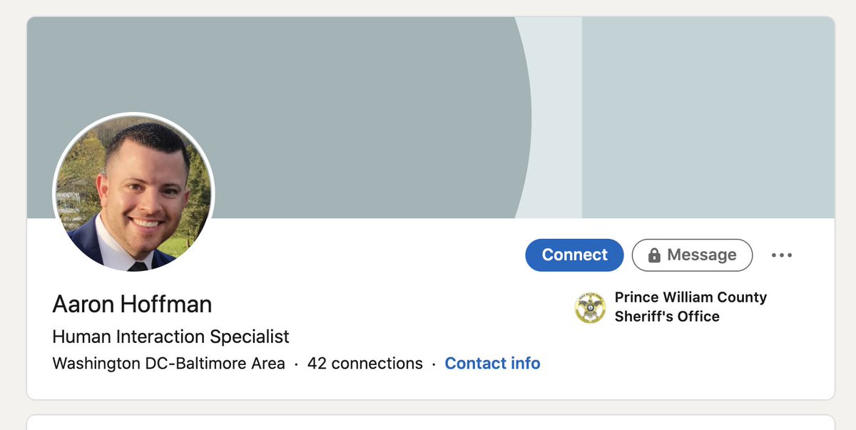 socialistdogmom's tweet image. i hope you all will join me in wishing a merry christmas to the prince william county sheriff&apos;s office&apos;s &quot;human interaction specialist,&quot; deputy aaron hoffman. or, as he&apos;s known on parler, &quot;wethepeoplewarrior.&quot;