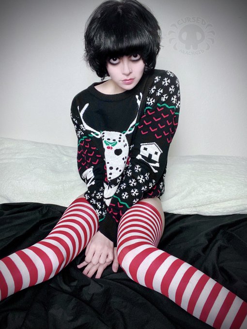 1 pic. Merry Christmas. https://t.co/7ViHsZl4Xh