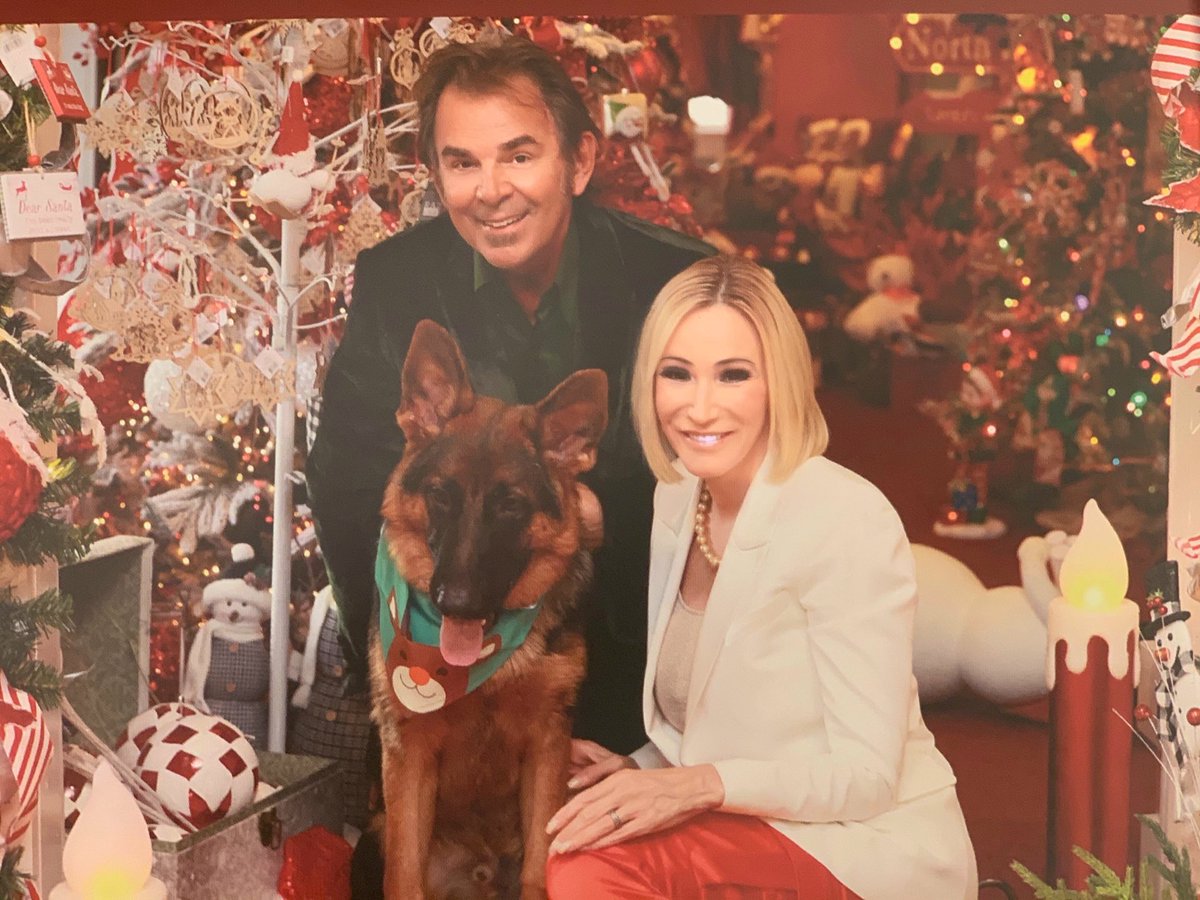 Merry Christmas from our family to yours🌲Peace on earth🙏🏻