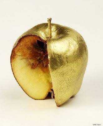 want to leave a thought about marketing: reality and expectation.First, not everything that glitters is gold, this thought is very old about things that seem valuable but are not.Follow the thread.