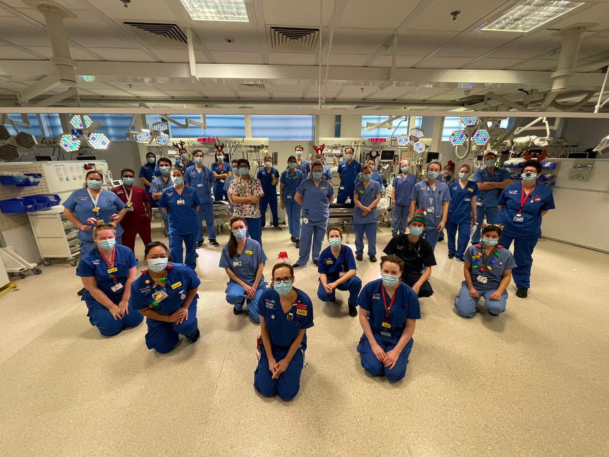 salmannaeem217's tweet photo. Merry Christmas to everyone and especially to healthcare worker colleagues. It has been a tough year for all of us @RLH_EDPDNs https://t.co/aVZS4L3scs