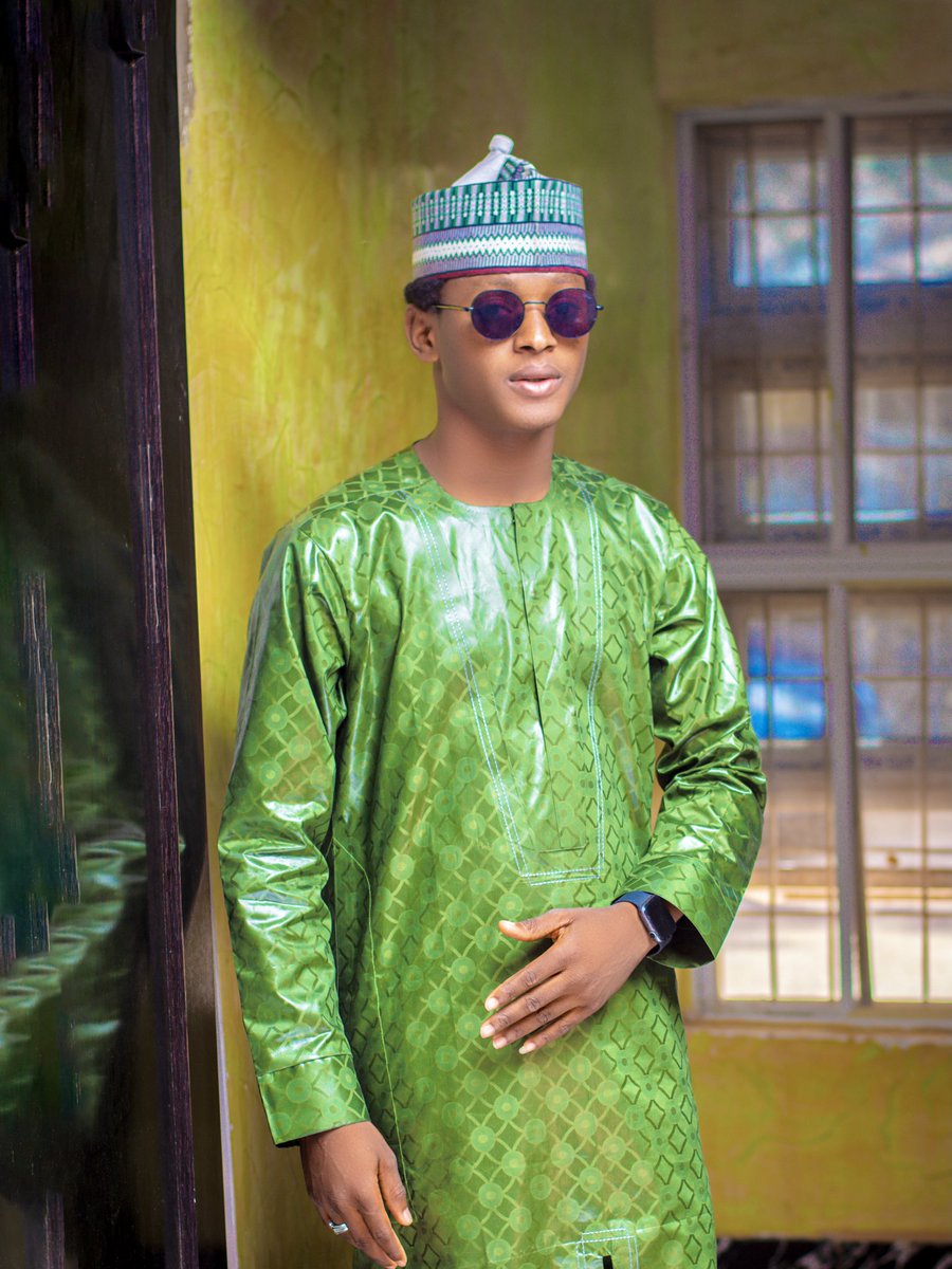 moh_tukur1's tweet photo. TGIF🕌💚 https://t.co/hytoOT9DmW