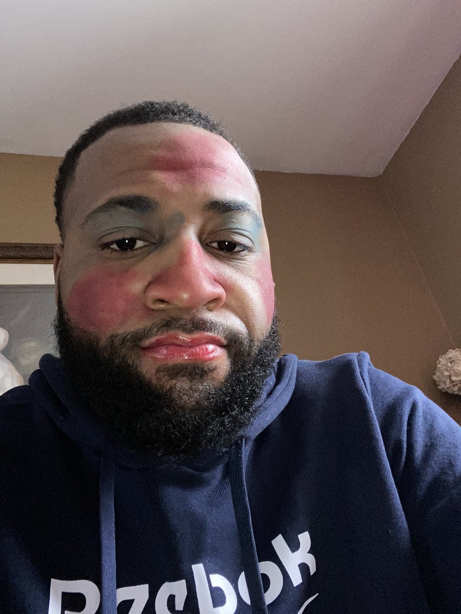 Welp...my daughters got make up for Christmas 🙃