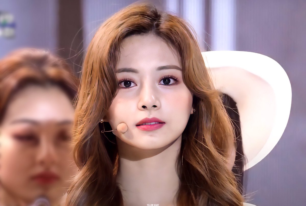 9596x2's tweet photo. 🥺
#TWICE #트와이스 #TZUYU #쯔위 @JYPETWICE https://t.co/9LIZ0NQMko
