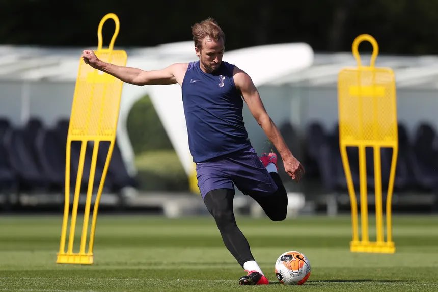 Proof of a winner is everyone raving about your maniacal work rate & being able to come back from injury early because of it.Proof of a winner is not being afraid to confront one of your team’s best players about tracking back or to critique your defender after a 6-1 win.