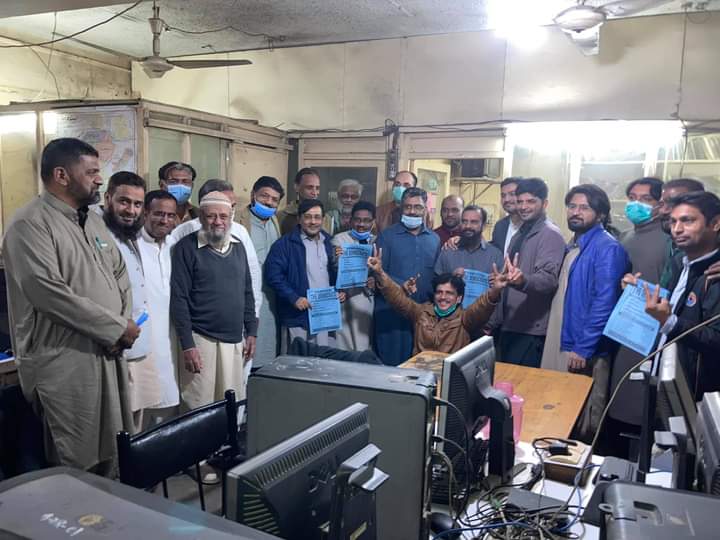 miankhuramwatto's tweet photo. The Democrats Panel @ #Ummat Newspaper  

InshaALLAH #TheDemocrats✌

#KPC #KUJ #PressClub #KarachiPressClub #kpcelection21 #KUJ_Dastoor #press #media #mksw85official #ImperialNews92 #INNA @faziljamili @mrizwanbhatti @saqibSJang @farooq_reporter @waheedrajpar1 https://t.co/zVYWgEWAva