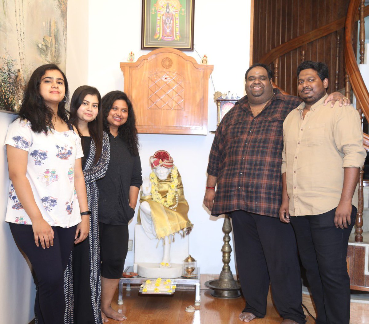 Nikil Murukan tweet media