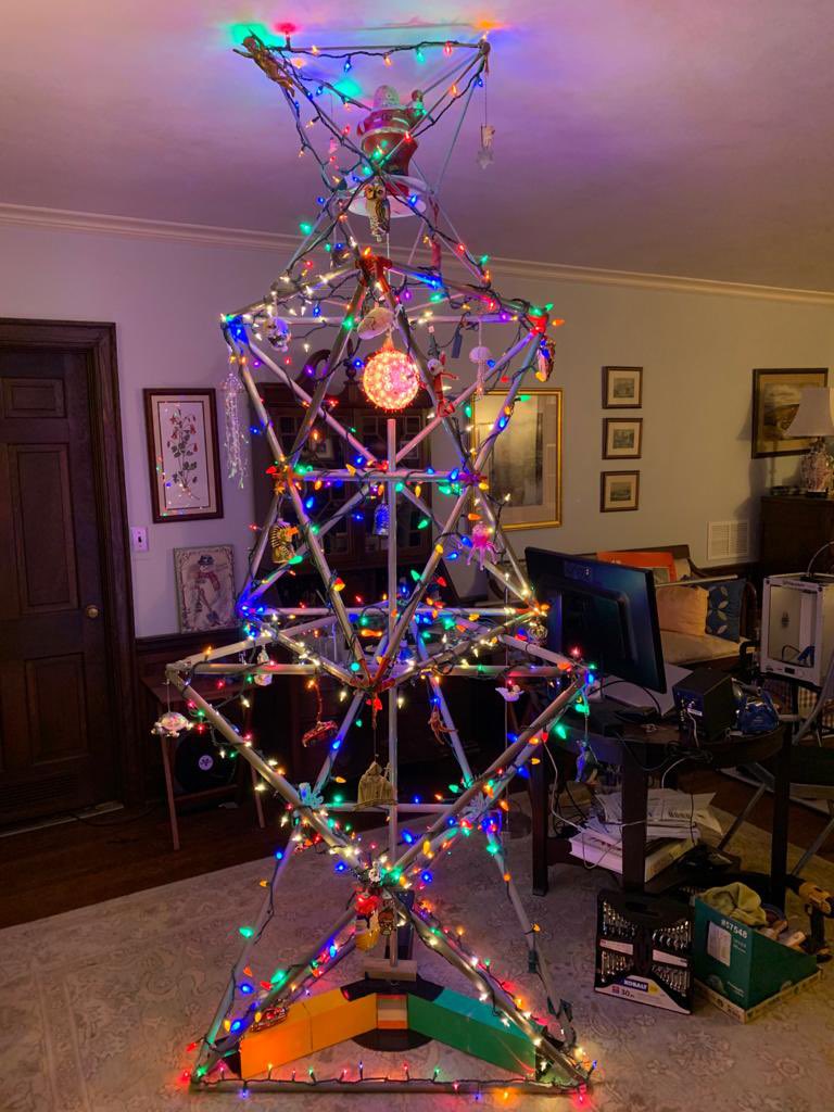AutonomyIncub8r's tweet photo. Wishing everyone happy holidays from the @NASA_Langley #Autonomy team. Hope you enjoy our βtrussmas treeβ courtesy of #NASA technician extraordinare, Jim Plant. We are ready for #InSpaceAssembly no matter the season! βοΈ π« π πͺ π€ π https://t.co/3IzsyTpovJ