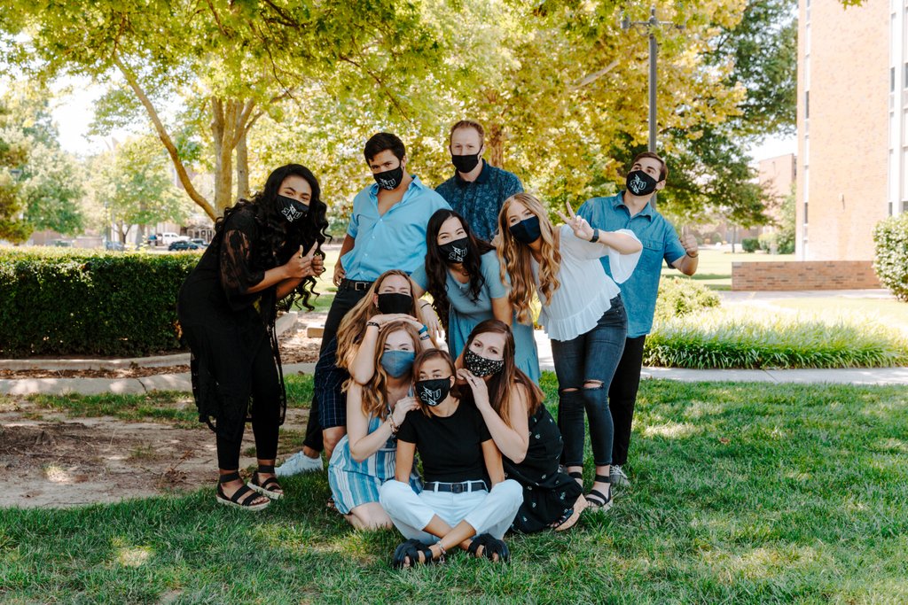 Merry Christmas, from your friends at Southern Nazarene University.
-
#christmas #snu1899