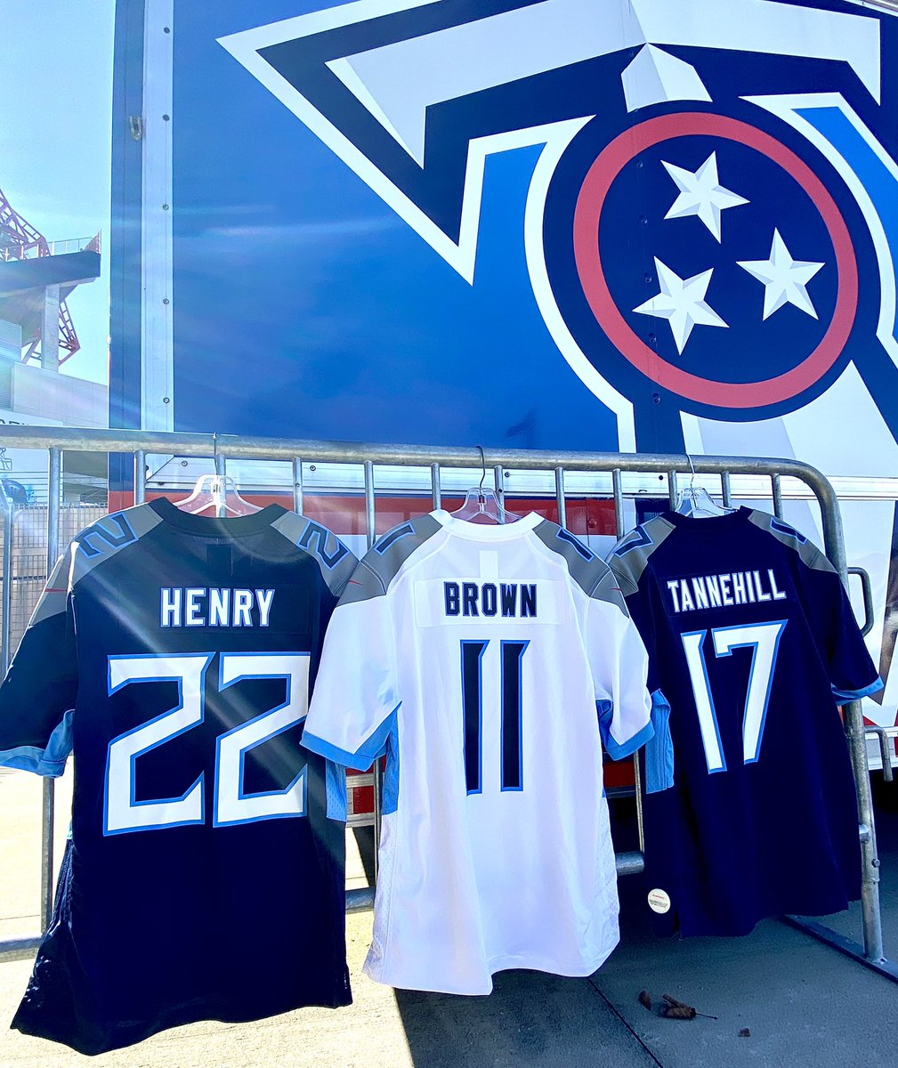 AtoZSports's tweet image. 🎄#Titans GIVEAWAY🎄To give back to our followers, we’re giving away 3 Titans jerseys! 

STEP 1: Follow @AtoZSports 
STEP 2: Retweet &amp;amp; Like this post
STEP 3: Tag 2 friends that would rock a King Henry, AJ or Tannehill jersey!