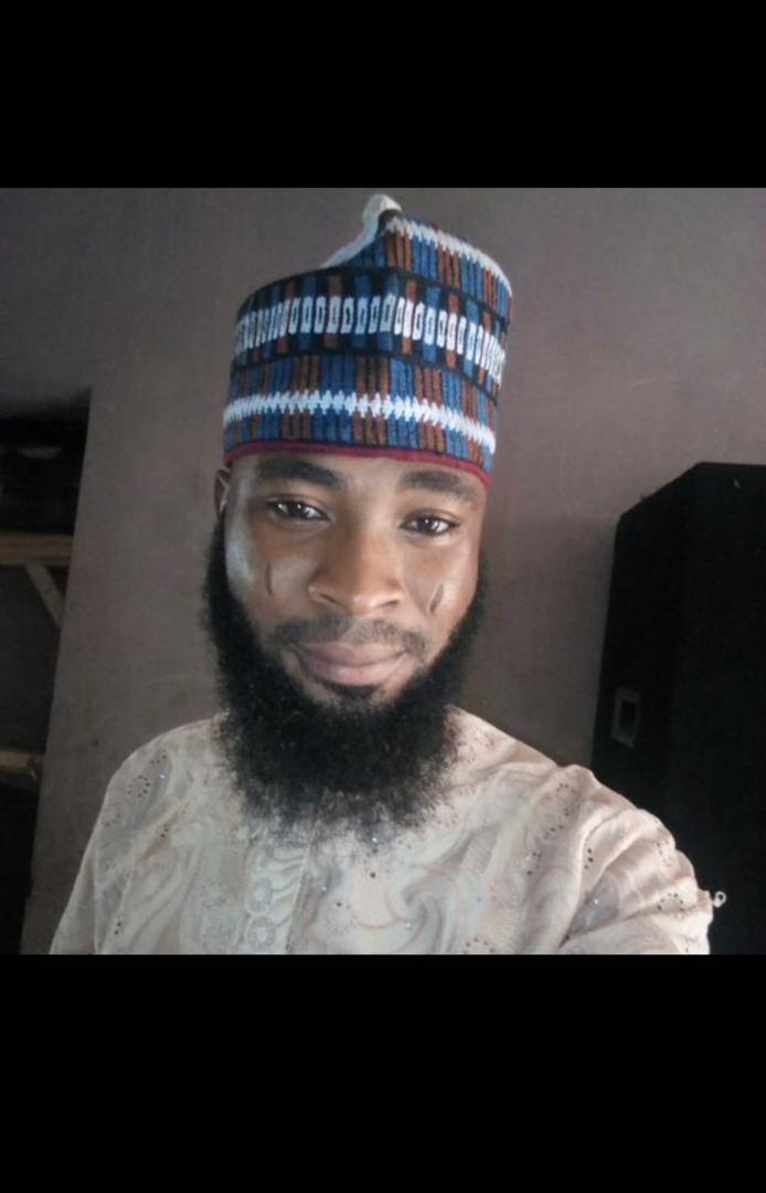 oyenuga_dolapo's tweet photo. @TVCconnect @TundeEddnut @SaharaReporters @Postsubman @DailyPostNGR @Customng1 @PoliceNG @officialEFCC #fraud #scammer https://t.co/Di0gAX3qrV