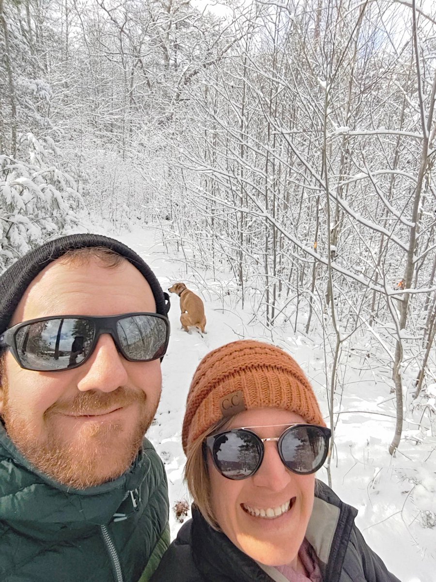 prayformydog's tweet photo. Pray for us this time. Colby really knows how to ruin an Instaworthy photo. #wellshit #photodroppingbombs https://t.co/gQrhy33IHz