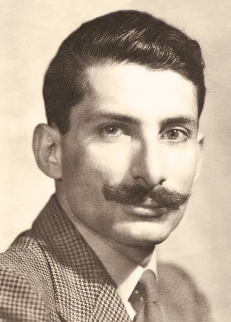 ‘Jawaharlal, do you want Kashmir,or do you want to give it away?'Sam Manekshaw, the first field marshal in the Indian Army, was at the ringside of events when Independent India was being formed. Then a Colonel, he was chosen to accompany V P Menon on his historic mission to+