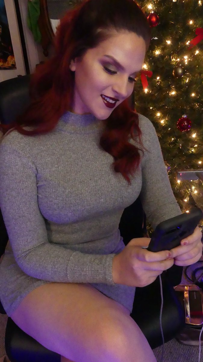 sarahsimmerxo's tweet photo. Merry Christmas to those who celebrate! ๐โจ๐
Hi, itโs me ๐ I was feeling cuuute, so I took some pics. Letโs pretend that I donโt look silly here pretending as if I know how to pose ๐ฅบ๐๐ผ๐๐ผ
#ForeverAwkward #ClearlyNotAModel https://t.co/VSNxw2YPSs
