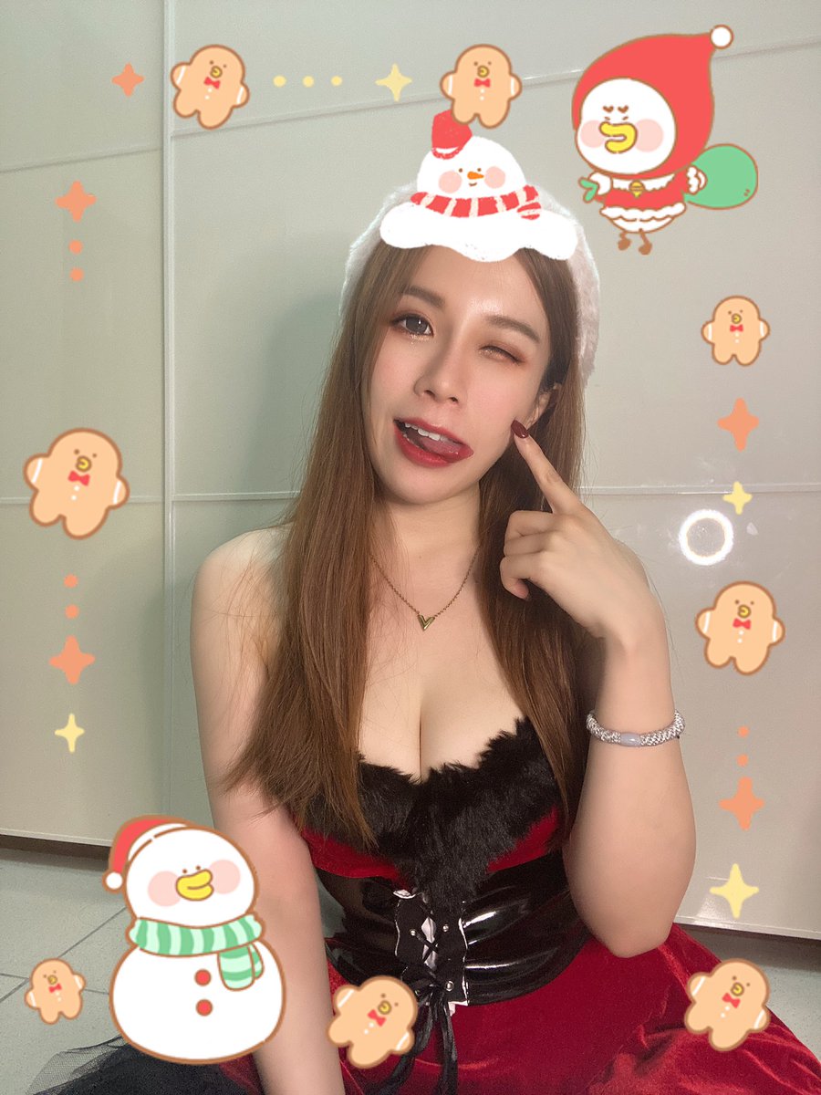 聖誕快樂🎄
-

 #作品撮り #攝影 #人像 #裏アカ女子 
#photography #photooftheday #photo 
#photographer  #love #instagood #model #smile #cute #girl #iphone11 #keppel https://t.co/4JAFKjx3GE