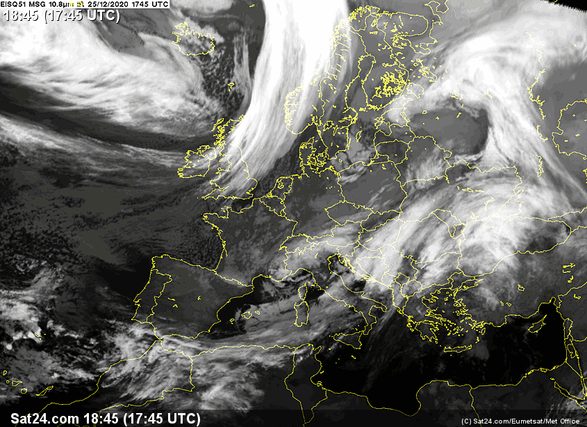 Europe_wx's tweet photo. Latest update of Europe pressure patterns and front (synoptic map), satellite image, temperatures and lightning activity https://t.co/u0LAk7SrSm