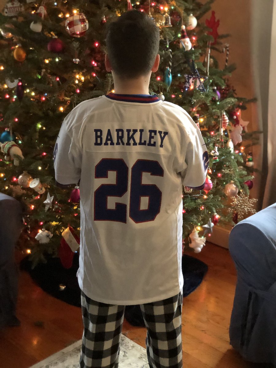 HenryVoros's tweet photo. The @saquon jersey made his day! You have a fan for life @Giants! https://t.co/QumlvgPdDI