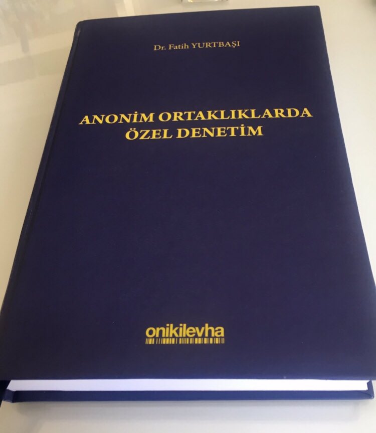Madem hediyeleşiyoruz...🎁

Ben de bu tweeti 30 Ocak 23:59’a kadar RT eden bir hukuk öğrencisi ya da yeni mezuna özel olarak kitabımı imzalayacağım ve hediye edeceğim. 

Ayrıca eğer isterse, kendisine şirketler hukuku hakkında bir saatlik özel ders/yayın yapacağım. Bol şanslar😊