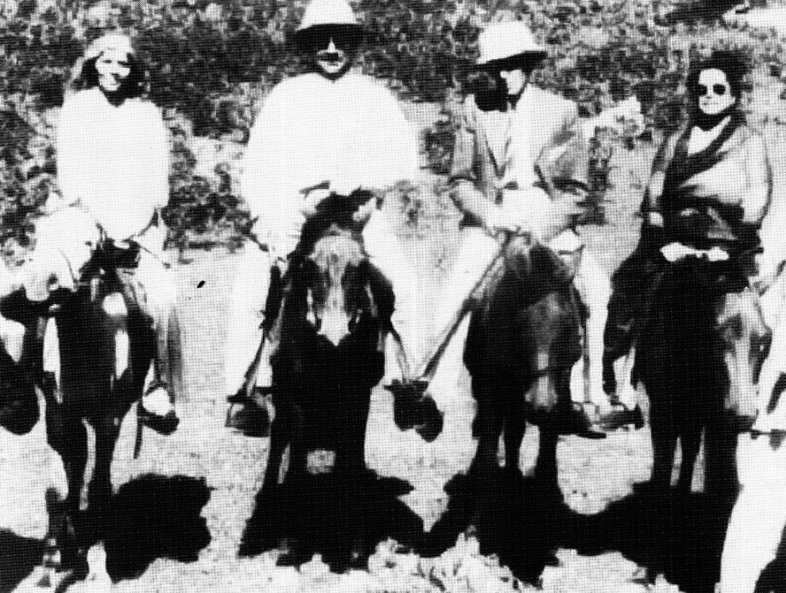 Jinnah siblings with the Liaquats in Kashmir