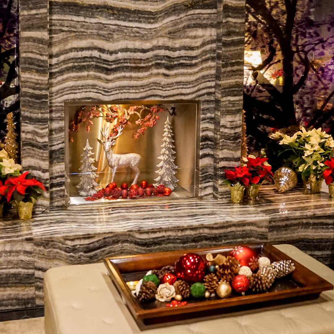 Merry Christmas to our wonderful guests and employees. May you all have a magical and merry day filled with love and happiness.

#lodenhotel #vancouver #yvr #christmas #festiveseason #christmastree #coalharbour #canadahotel #boutiquehotel