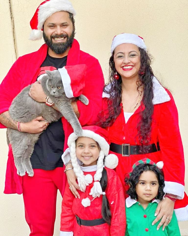 Abhijeet (@rjabhijeet) on Twitter photo #seasonsgreetings ๐
From Ours To Yours โค#celebration #festive #happiness #colorful #positivevibes #family #familytime ๐จโ๐ฉโ๐งโ๐ฆ๐ค
#love #thankful #blessed #gratitude ๐๐ #christmas #december #santa #cat #god #xmas #success #achievers #rjdjabhijeet #globetrotter #babygirl #babyboy #seasonsgreetings ๐
From Ours To Yours โค#celebration #festive #happiness #colorful #positivevibes #family #familytime ๐จโ๐ฉโ๐งโ๐ฆ๐ค
#love #thankful #blessed #gratitude ๐๐ #christmas #december #santa #cat #god #xmas #success #achievers #rjdjabhijeet #globetrotter #babygirl #babyboy