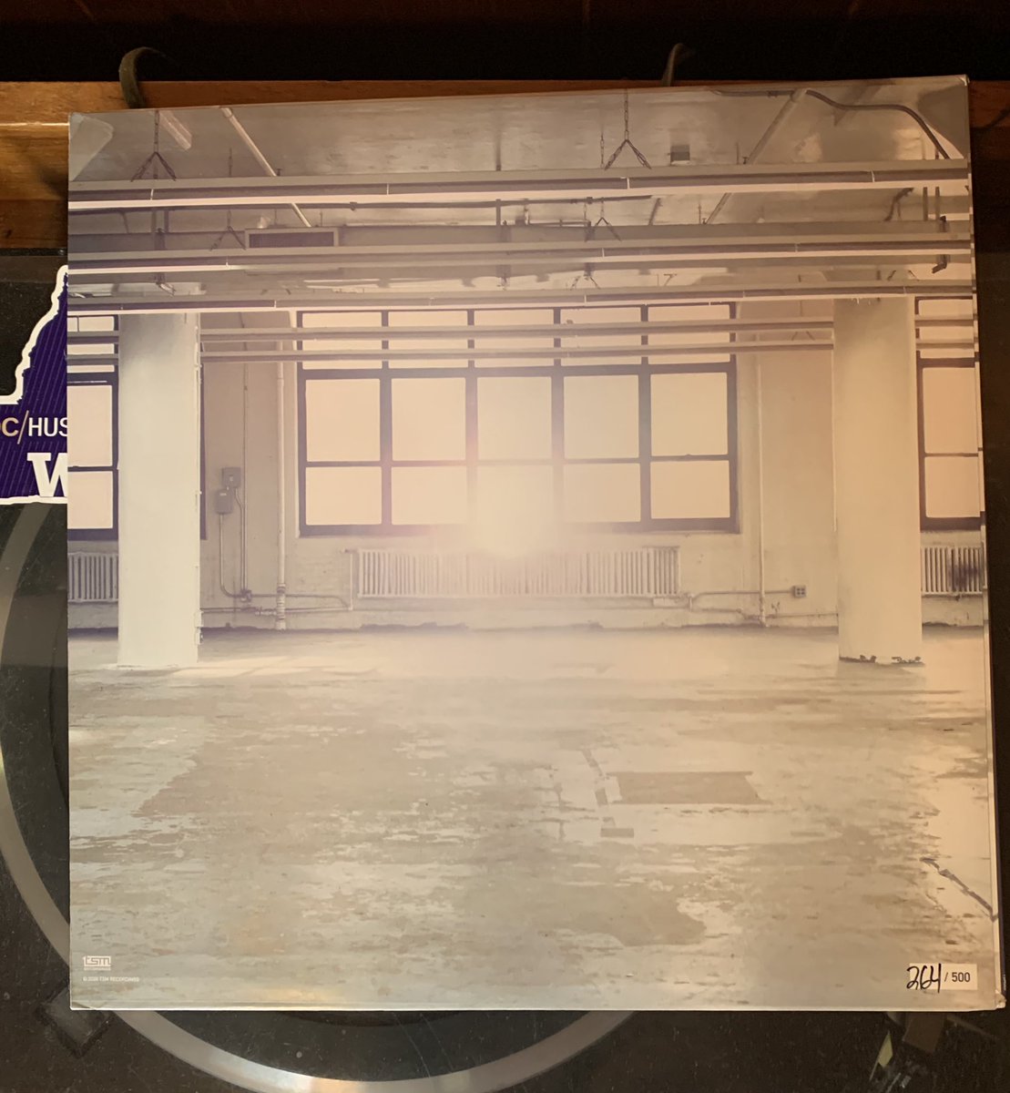 schuylerstl's tweet photo. Finally got my @therealmachines record (#264/500) just in time for Christmas. Perfect timing for a nice little gift to myself. #awakeinthebrainchamber #secretmachines https://t.co/ytBfFBftFQ