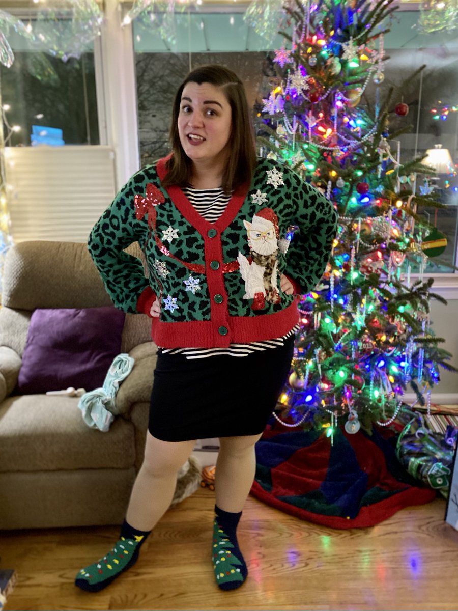 Dena stepped out in this outfit and I thought it looked like the version of herself that would appear as a Weekend Update character. Just imagine her correcting Colin Jost about the true meaning of Christmas sweaters. https://t.co/gJEcbNFWk1