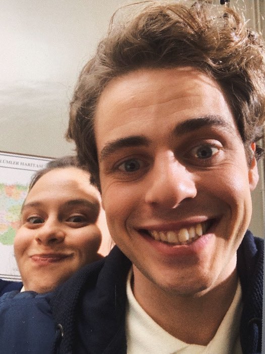 EylulThoughts's tweet image. ☞♡☜

 #MasumlarApartmanı • #EgNer