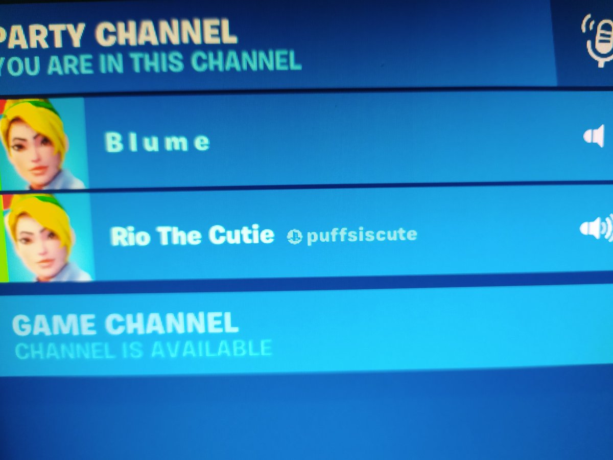 YtBlume's tweet photo. @puffslmao @D3NNI_yt 😳 https://t.co/VTGfXMbGG9