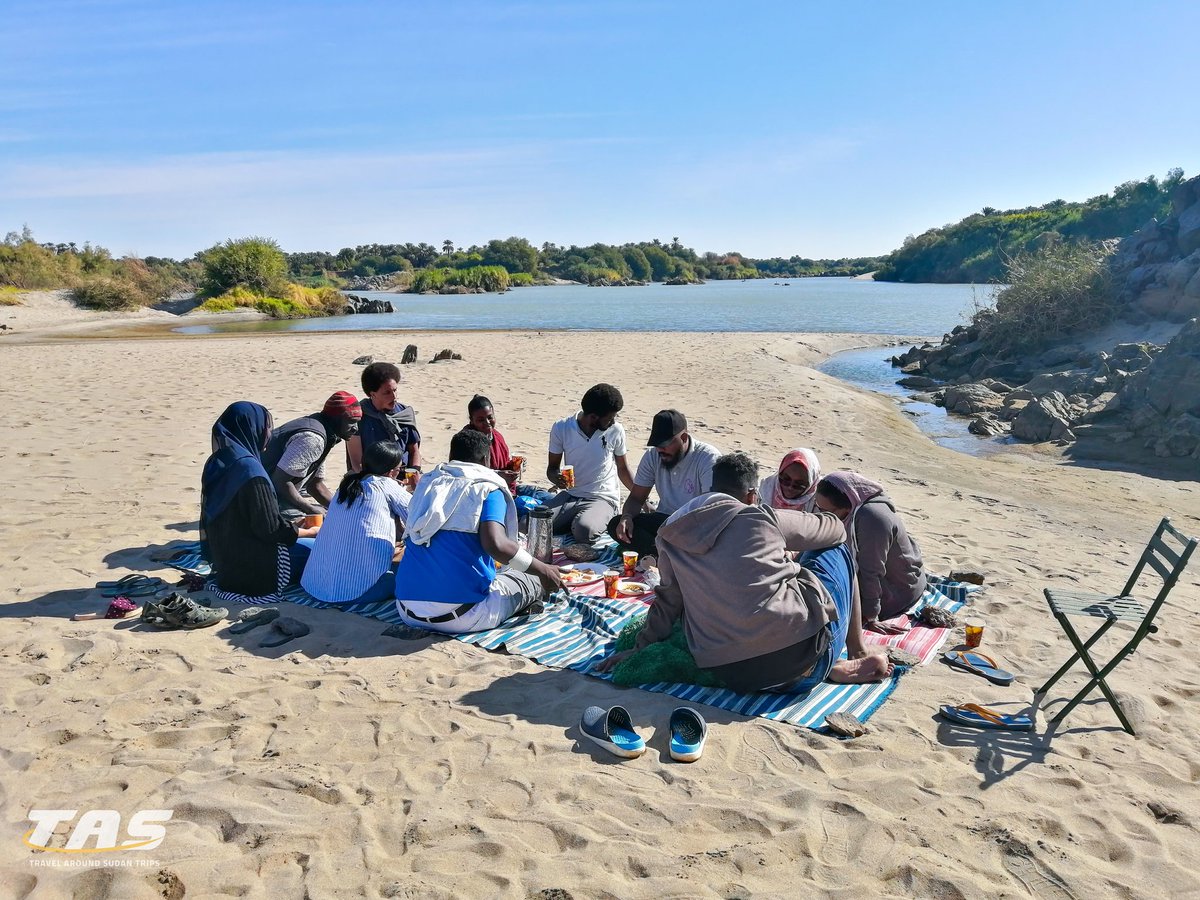 How about a special night and two days at an isolated island to say goodbye to 2020?💕
Yes, New-year's eve at Kassinger Island in the middle of the Nile 🏖️
It will be a small amount of people, we booked the whole island for only 80 travellers, so book your place now.🔥