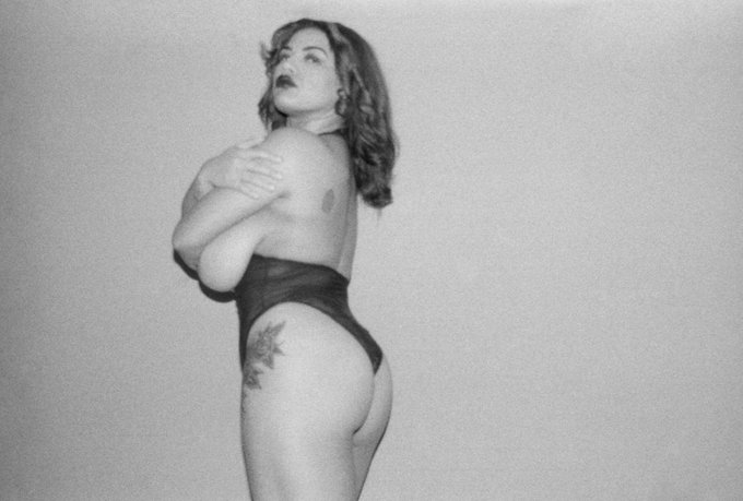 Valiente :  Que act&uacute;a con valor y determinaci&oacute;n ante situaciones arriesgadas o dif&iacute;ciles. https://t.<a href="/tag/of"class="tags"><span>#of</span></a><a href="/tag/sw"class="tags"><span>#sw</span></a><a href="/tag/latinx"class="tags"><span>#latinx</span></a><a href="/tag/onlyfans"class="tags"><span>#onlyfans</span></a><a href="/tag/drykettle"class="tags"><span>#drykettle</span></a>