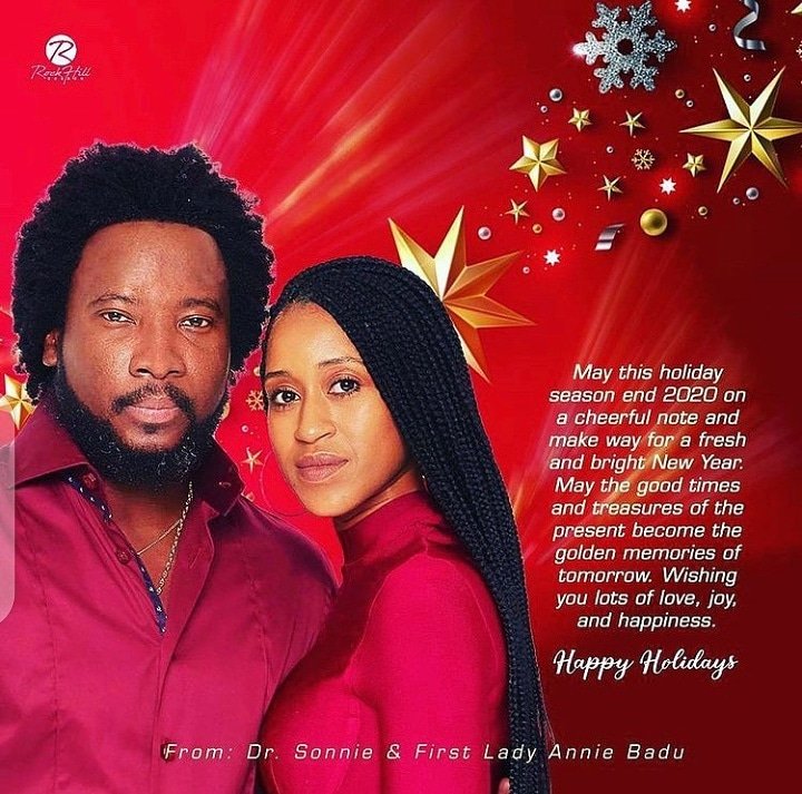 Gospelbuzztv's tweet photo. A merry Christmas from the @SonnieBaduuk family.

#MerryChristmas 
#HappyNewYear https://t.co/f074kHt8Wm