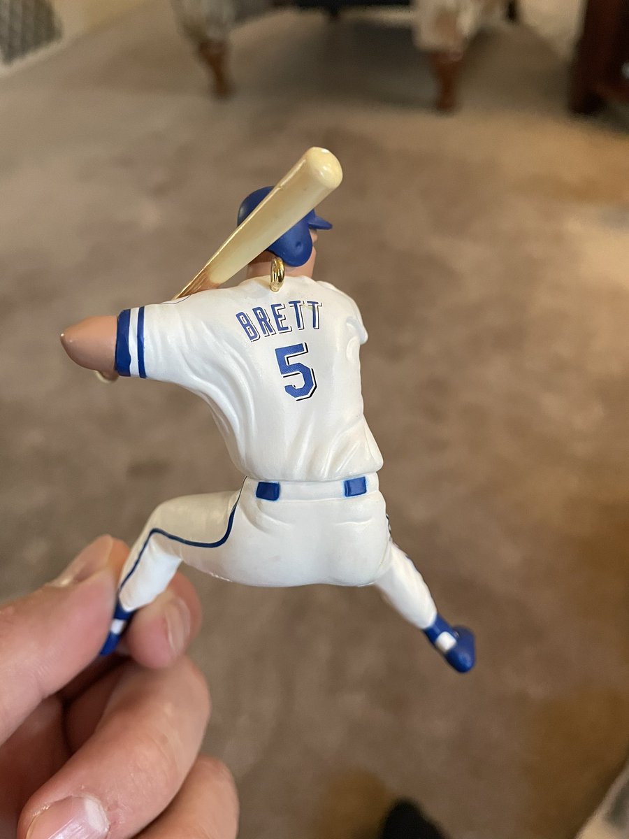 danielfragel's tweet photo. @heyschneid @TroyWebb23 @UniWatch Turns out I have the same one! https://t.co/JqL4tz3a6N