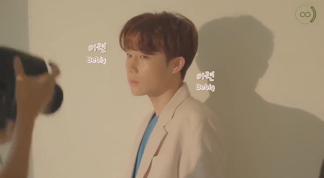 inspiritrkshtv's tweet photo. 🍓ÇEVİRİ🍓

32 aylık bebişimizin ay pardon 32 yaşındaki liderimiz #Sunggyu'nun "2021 Season Greetings Kamera Arkası" videosu Türkçe alt yazılı olarak sizlerle! İyi seyirler Inspirit💛

🔗 https://t.co/WsQu20oBku https://t.co/tpg46E2z1X
