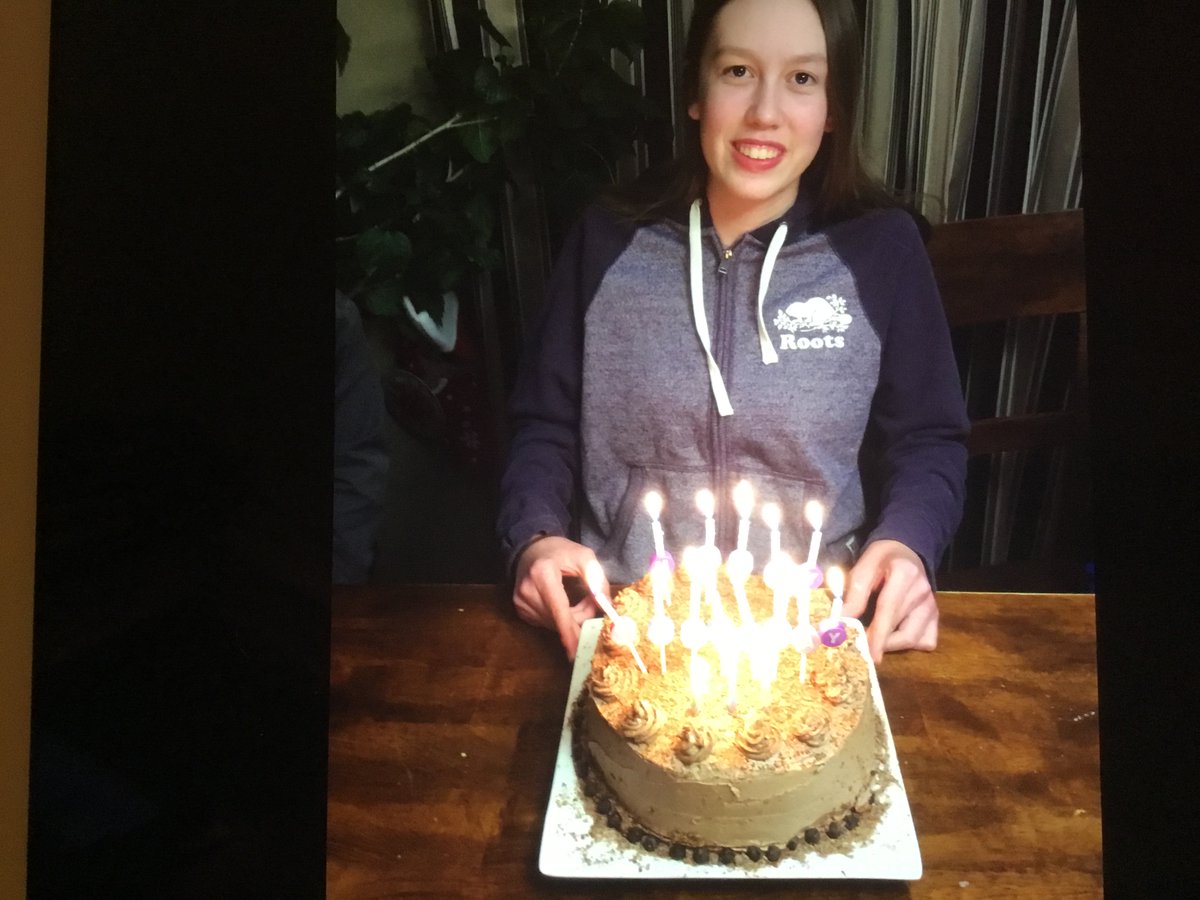Cole80283751's tweet photo. Triple Chocolate cake for my sister‘s 16th birthday! 
@skillsontario  #skillsathome #SkillsCakeDecoratingChallenge https://t.co/MUY2Le8LKA