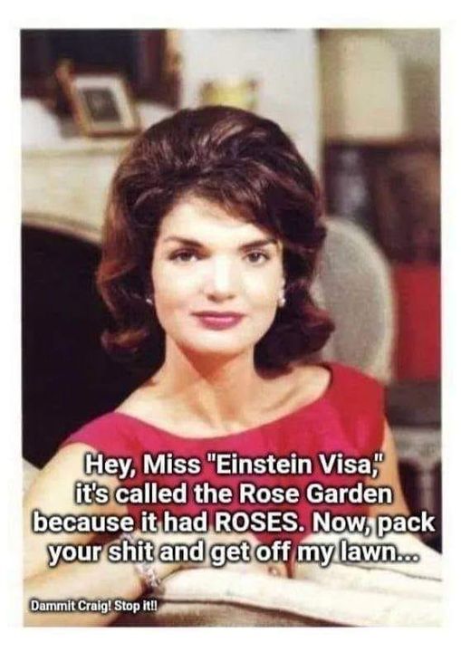 JShapiroSat's tweet photo. @Motivation724 She's still the most elegant and REAL FLOTUS.
#PackYourStuff #OutOfThePeoplesHouse https://t.co/PIiSdzwDud