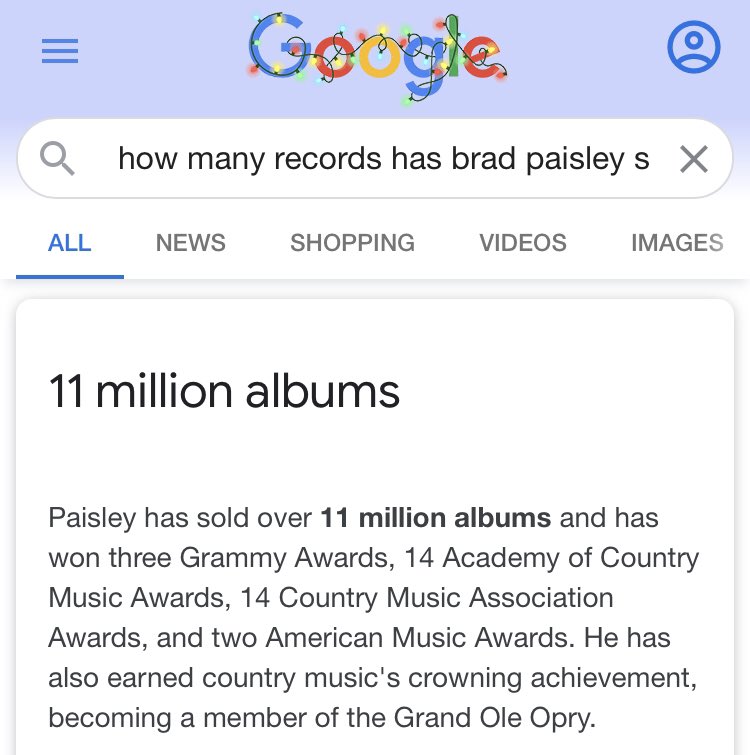 And your telling me they painted over @taylorswift13 for Brad Paisley? excuse me.... https://t.co/OLSuTrmATh