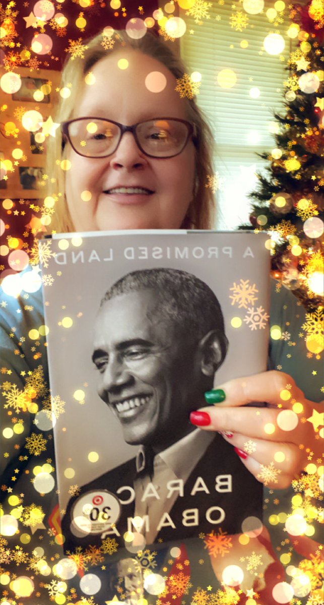 DawnparksDawn's tweet image. I got Obama’s new book #APromisedLand #SubwayCard and #TheClapper 🎄🎁🎁🎅🏼❤️