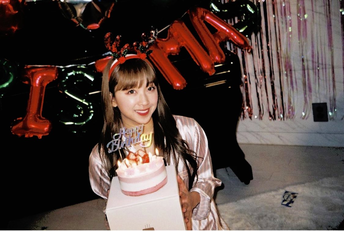 5ECRET_TWT's tweet photo. ، ·· wᥱ wısh ˀˀ 𝒖_ ᥲ * mᥱrrч 𓂃 chrıstmᥲs ! ꜜ w. . ₊ 𝕃 ♡ 𝕍 𝔼﹏ 𝟓𝐄𝐂𝐑𝐄𝐓 ☎️ 𝐍𝐔𝐌𝐁𝐄𝐑. › #LOANY. https://t.co/UVbjpUwXpI