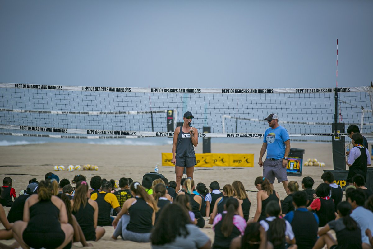 avpbeach's tweet photo. Want to make an impact in the volleyball community and #GrowTheGame this holiday season? You can give the gift of volleyball to kids, families, and communities by supporting #AVPFirst! 💛🏐

Visit the link below to learn how you can #GrowTheGame 🙌

🔗 https://t.co/r5ak9licXI https://t.co/LNJ3BHj3La