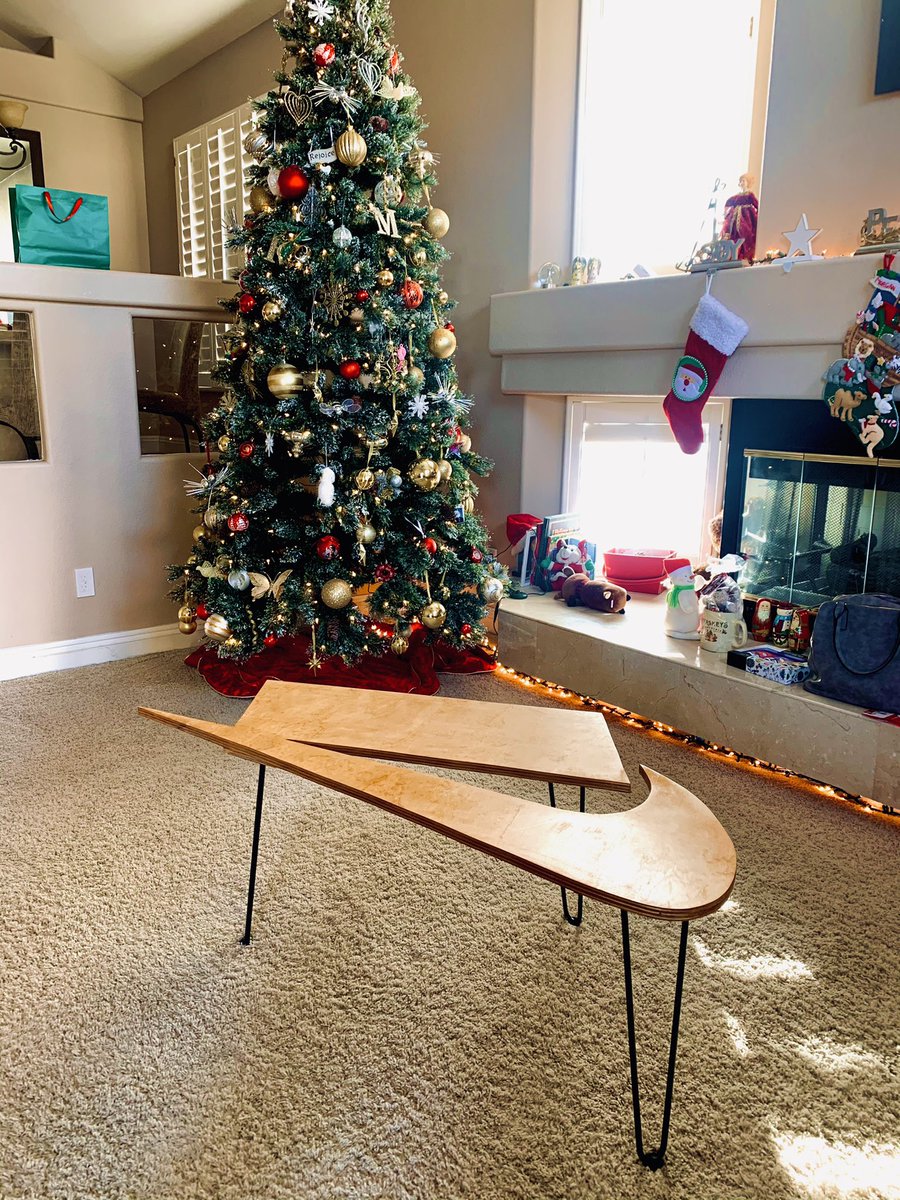 Custom Christmas gifts are better. I made this for @RedtannerMo thanks bro for trusting me with this. Merry Christmas! #Nike #CustomWoodworking #CustomWood #DIY