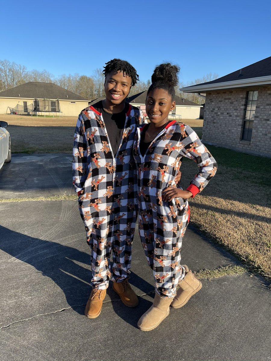 Look back at it😍🍑@Darren1k__ #christmas2020#matchingpjs