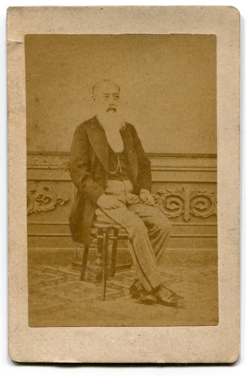 三澤敏博 絡繰堂 拙著 江戸東京に遺る勝海舟の足跡 より T Co Tl0ntdisvx 海舟 が弟子入りした永井青崖の塾は赤坂の福岡藩中屋敷にあった ここが維新後 黒田長溥の屋敷となり 明治の海舟邸とはご近所である ちなみに黒田邸に明治天皇の行幸