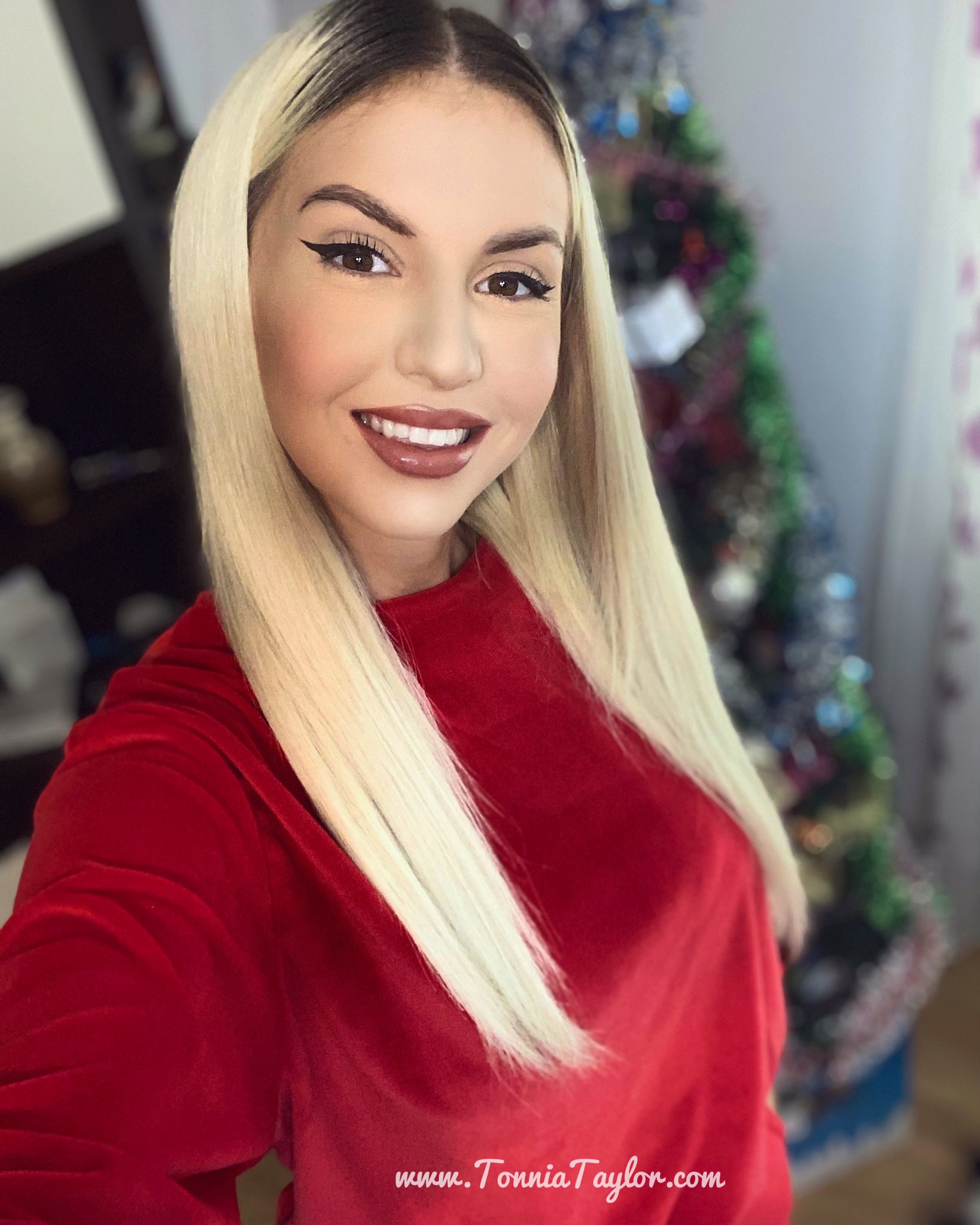 TW Pornstars - Tonnia Taylor. Twitter. Merry Christmas! 🎄. 11:46 PM