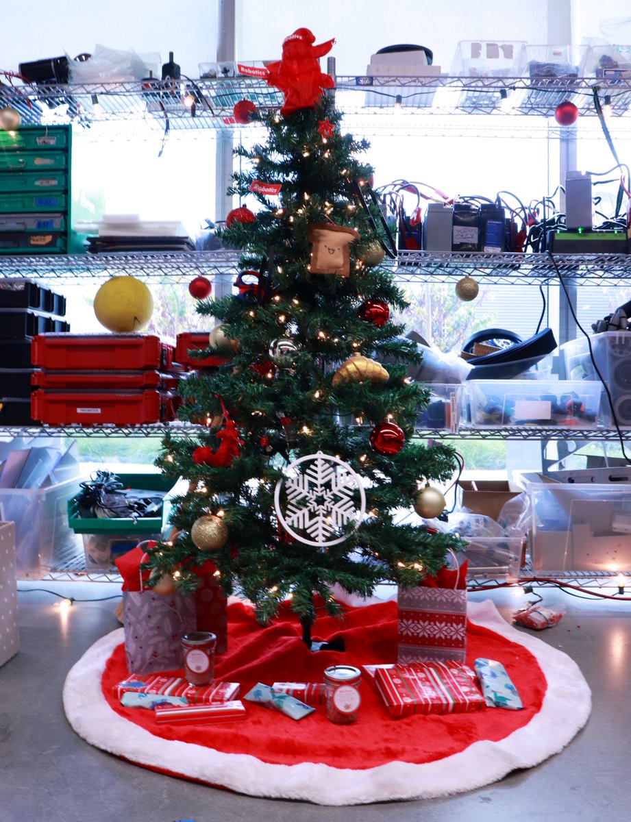 happy holidays everyone!!