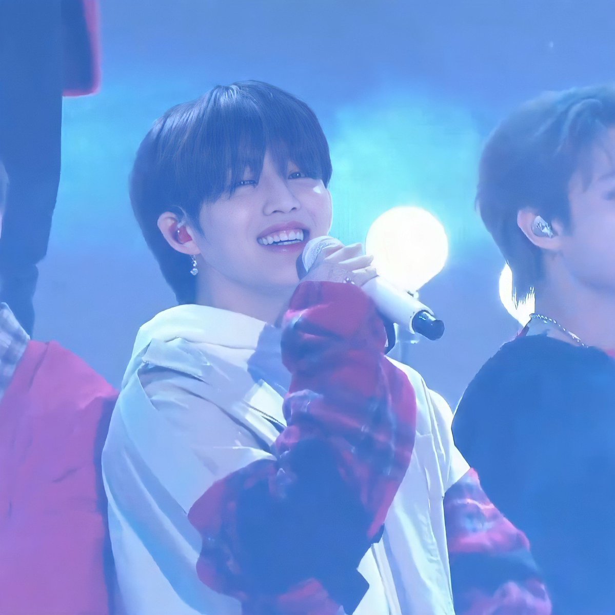 hourly_scoups's tweet photo. look at his beautiful smile ❤️

#SCOUPS #SEVENTEEN #에스쿱스 #최승철 #エスクプス #세븐틴 @pledis_17 https://t.co/QOQeqirUaP