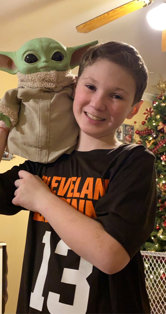 roxyjen8's tweet image. Took my son to @TargetEast  let him pick out one gift he had to have for Christmas! Used my Target app and saw it was on sale!! Double score for mama! One happy boy this morning he couldn’t wait for this gift!  @Target